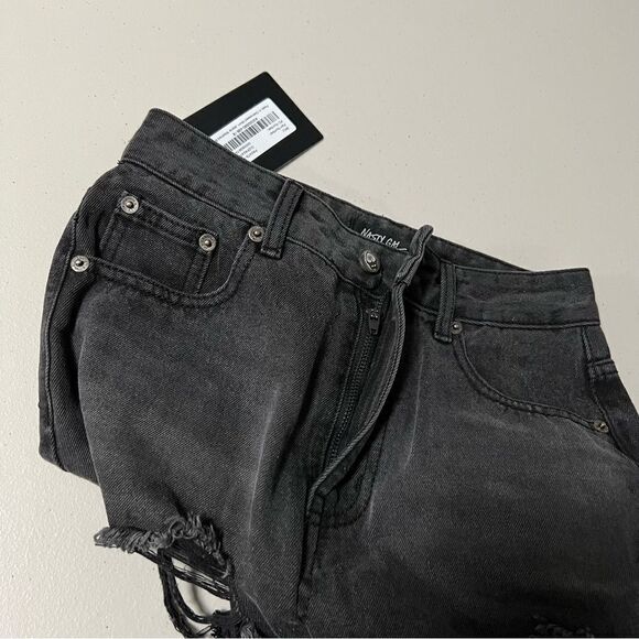 🚨 🆕 Nasty Gal Peek in Distressed Mom Jeans Washed Black | destroyed denim - Picture 5 of 9